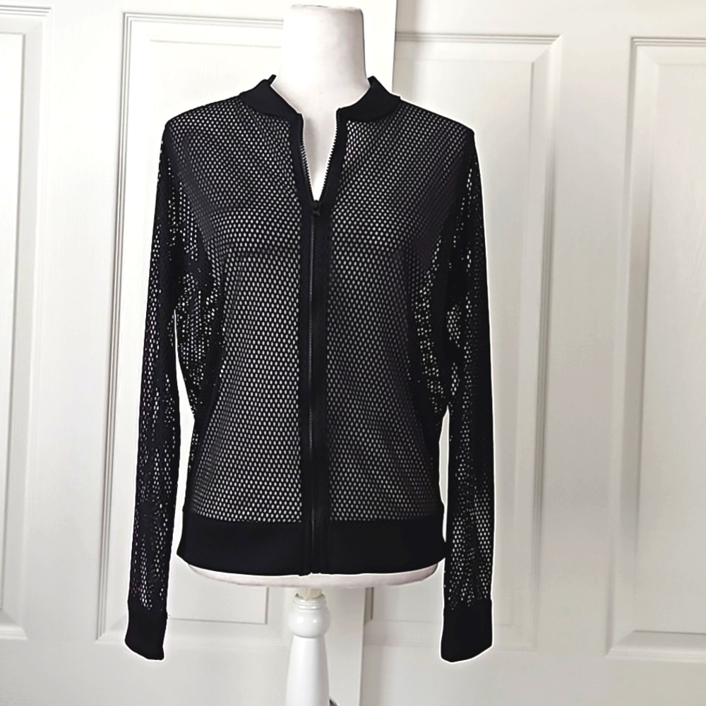 VS Sport NWT Cutout Athleisure Jacket